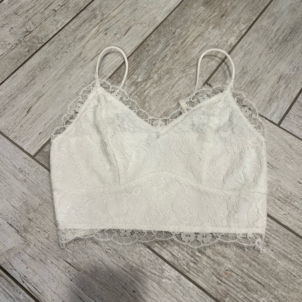 White Lace Bralette Crop Top BKE essentials